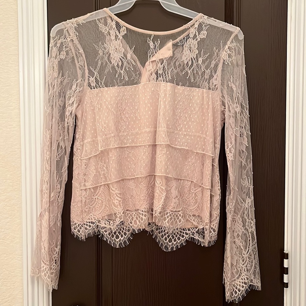 Brand new lace longsleeve American eagle top